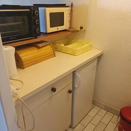 Pour 5 Avec Piscine Apartment